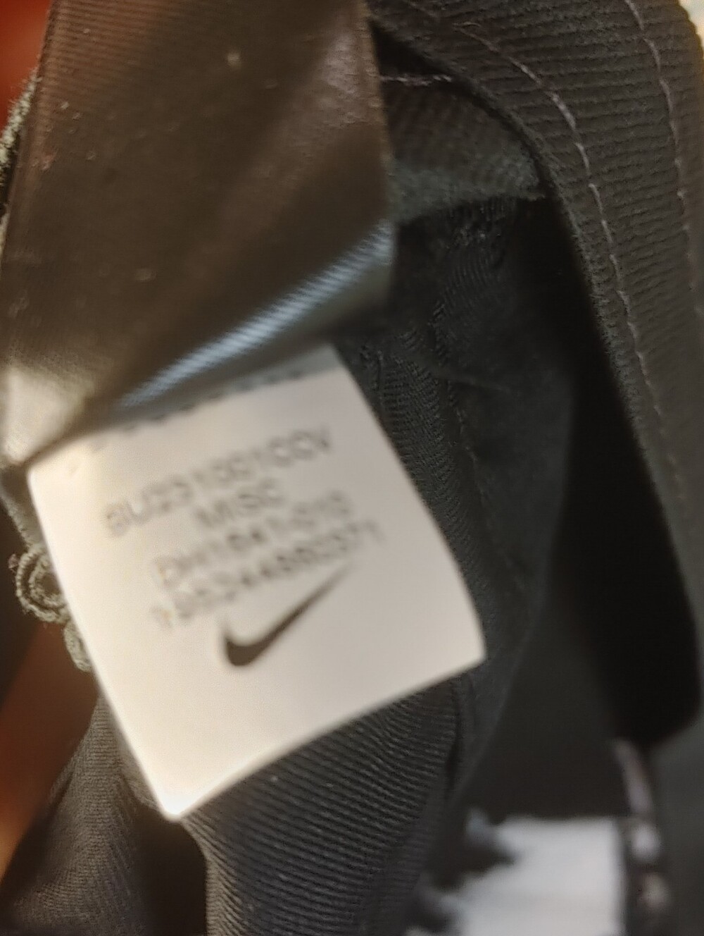 Nike x Disneyland Black Dri-fit Baseball Cap - Picture 6 of 8
